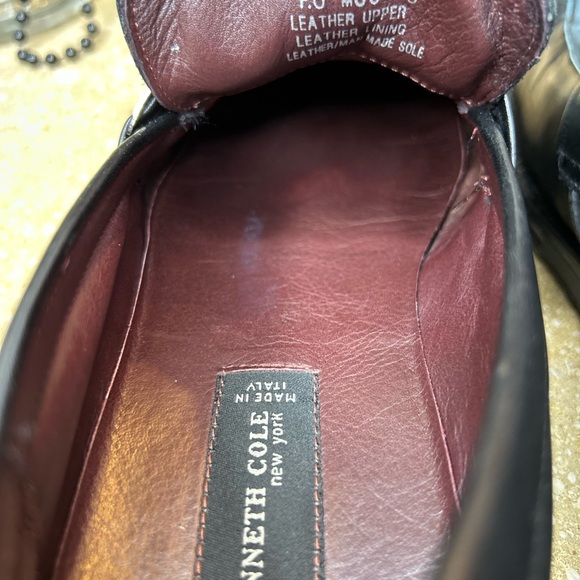 Kenneth Cole New York Men's Black Leather Loafers - Picture 9 of 12